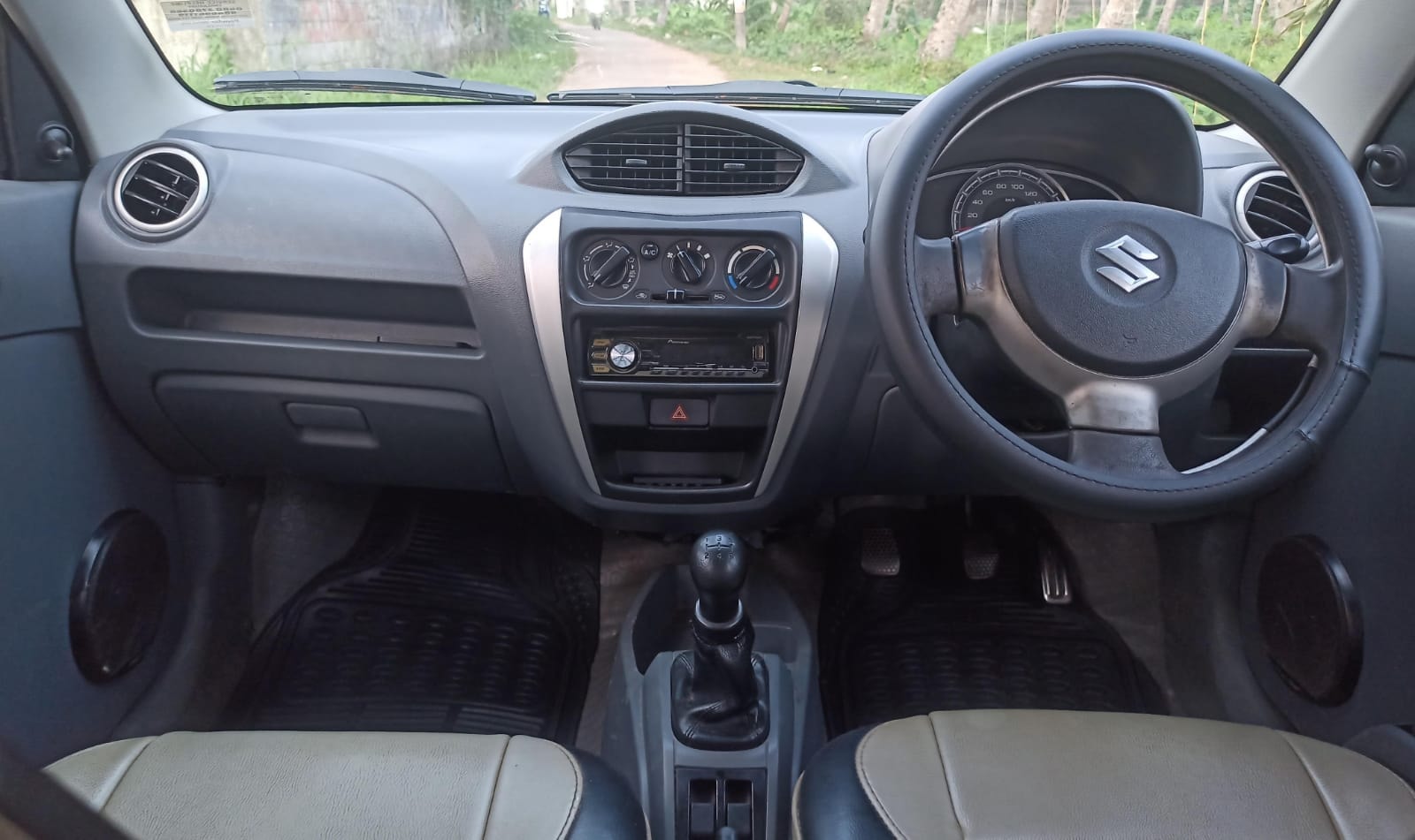 Alto 800 image 12 Alto 800 image 12