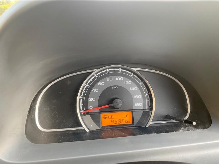 Alto 800 image 8 Alto 800 image 8
