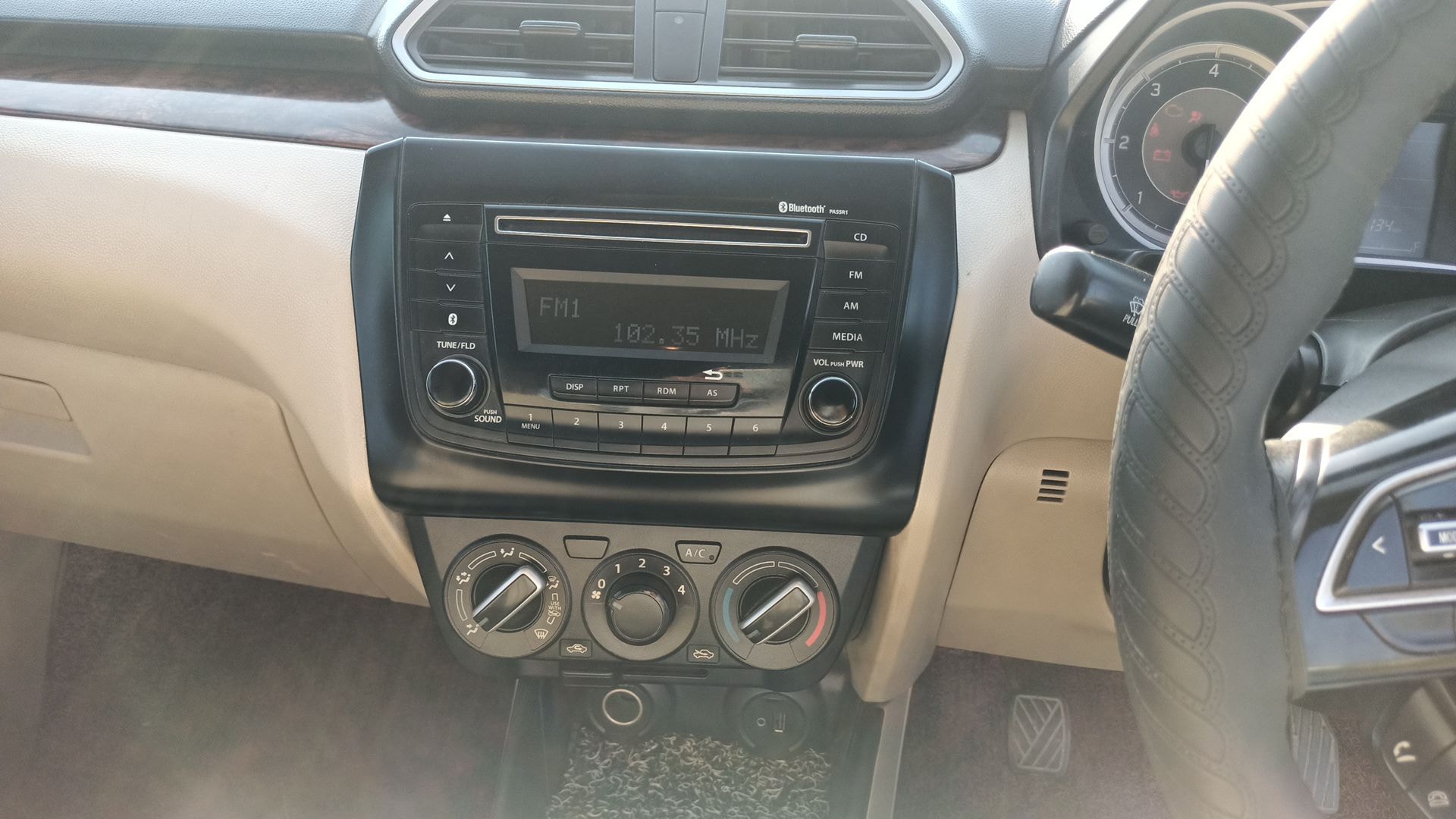 Swift DZire image 17 Swift DZire image 17