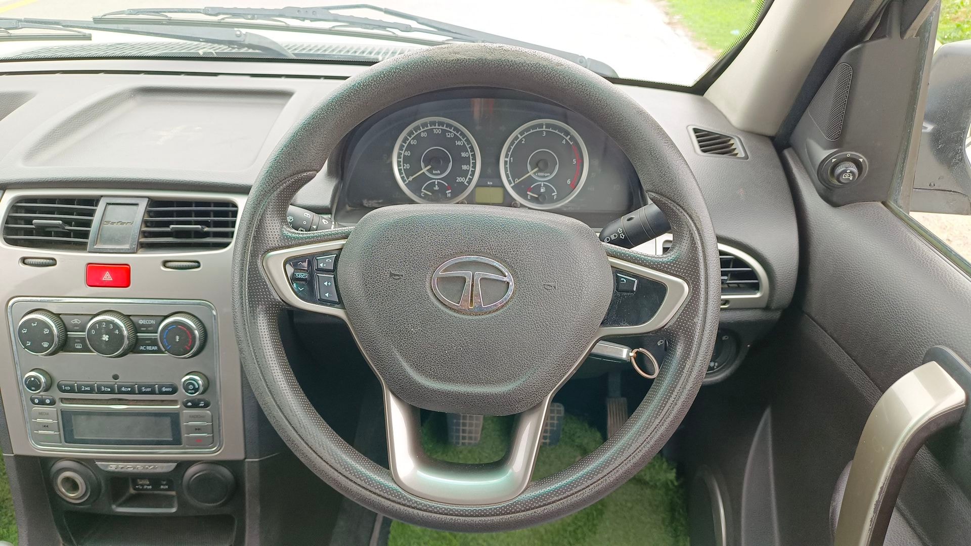 Safari Storme image 18 Safari Storme image 18