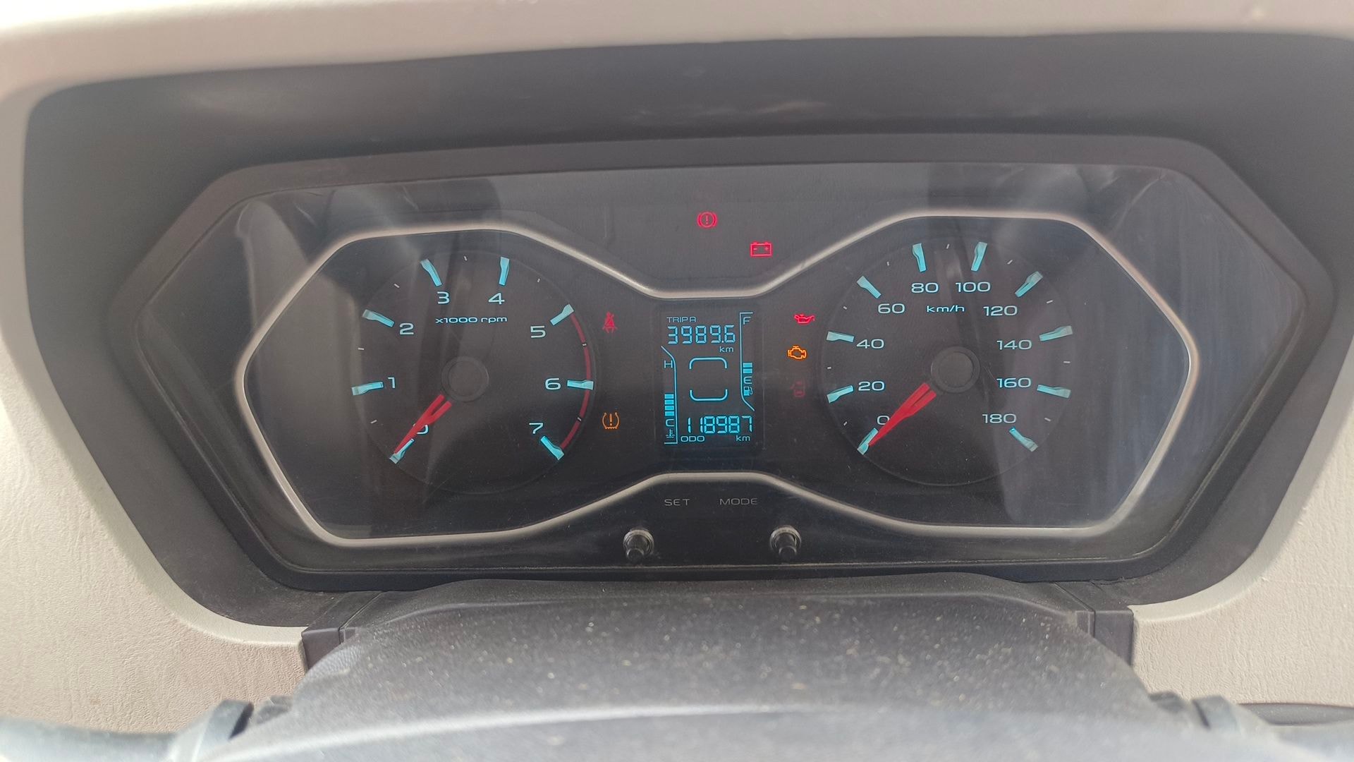 Scorpio image 16 Scorpio image 16