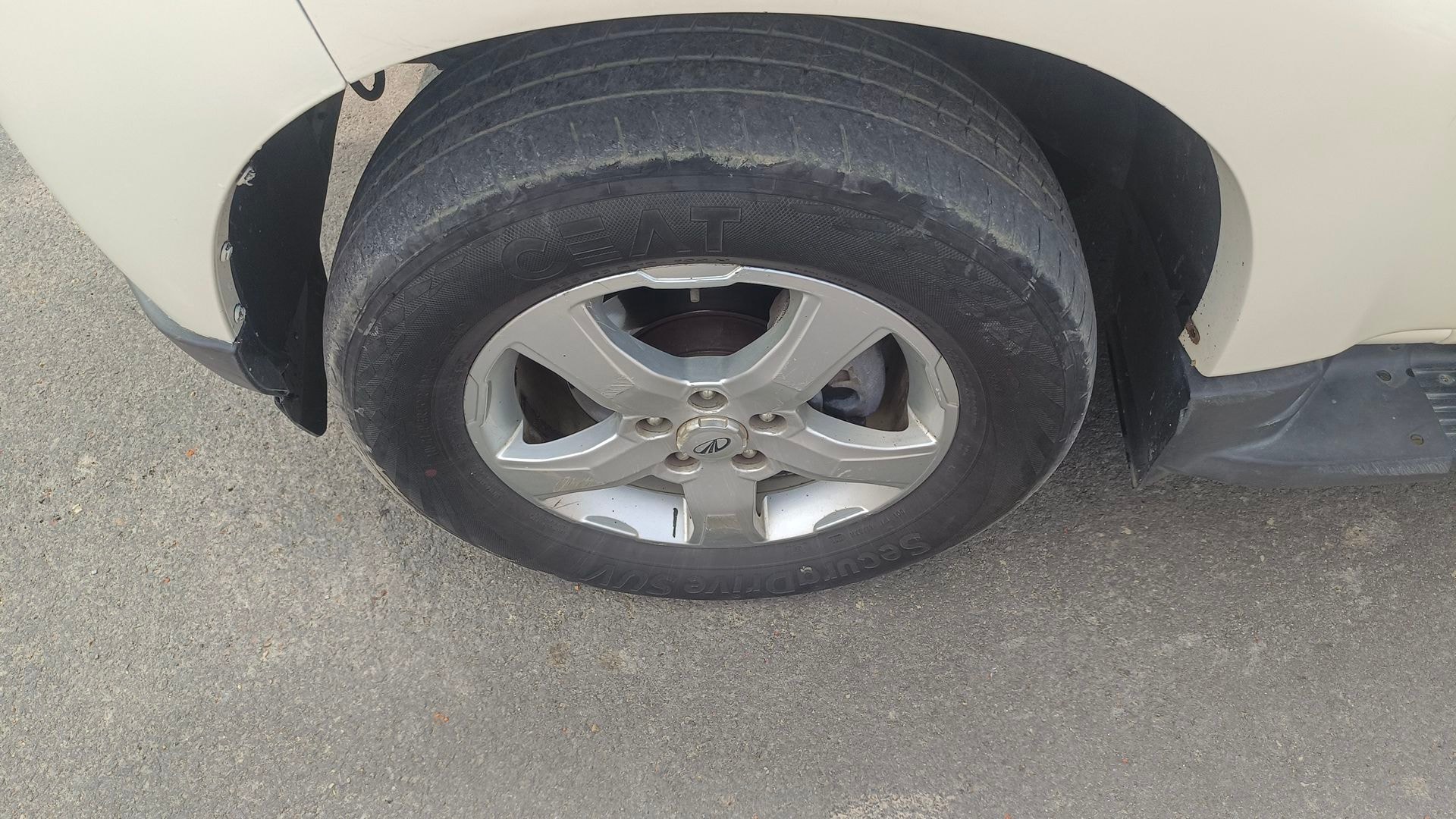 Scorpio image 5 Scorpio image 5