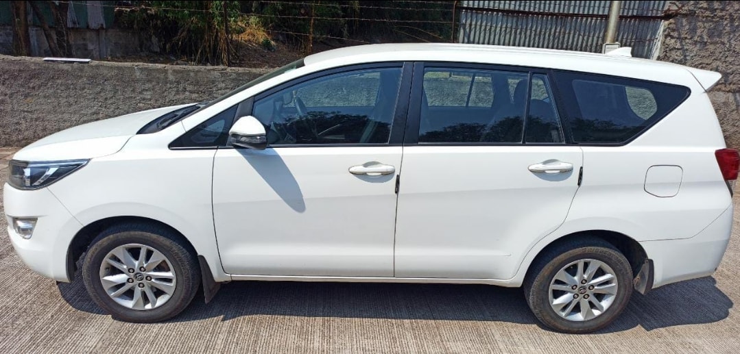 Innova Crysta image 4 Innova Crysta image 4