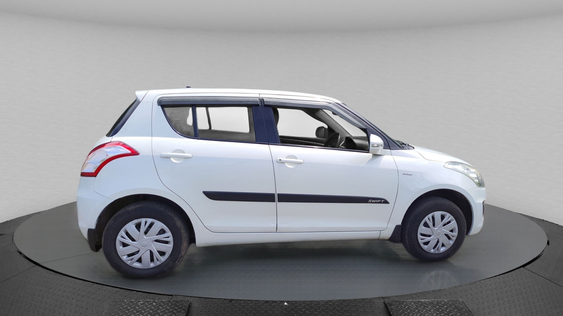 Swift image 6 Swift image 6