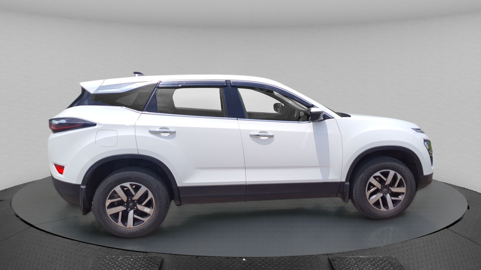 Harrier image 6 Harrier image 6