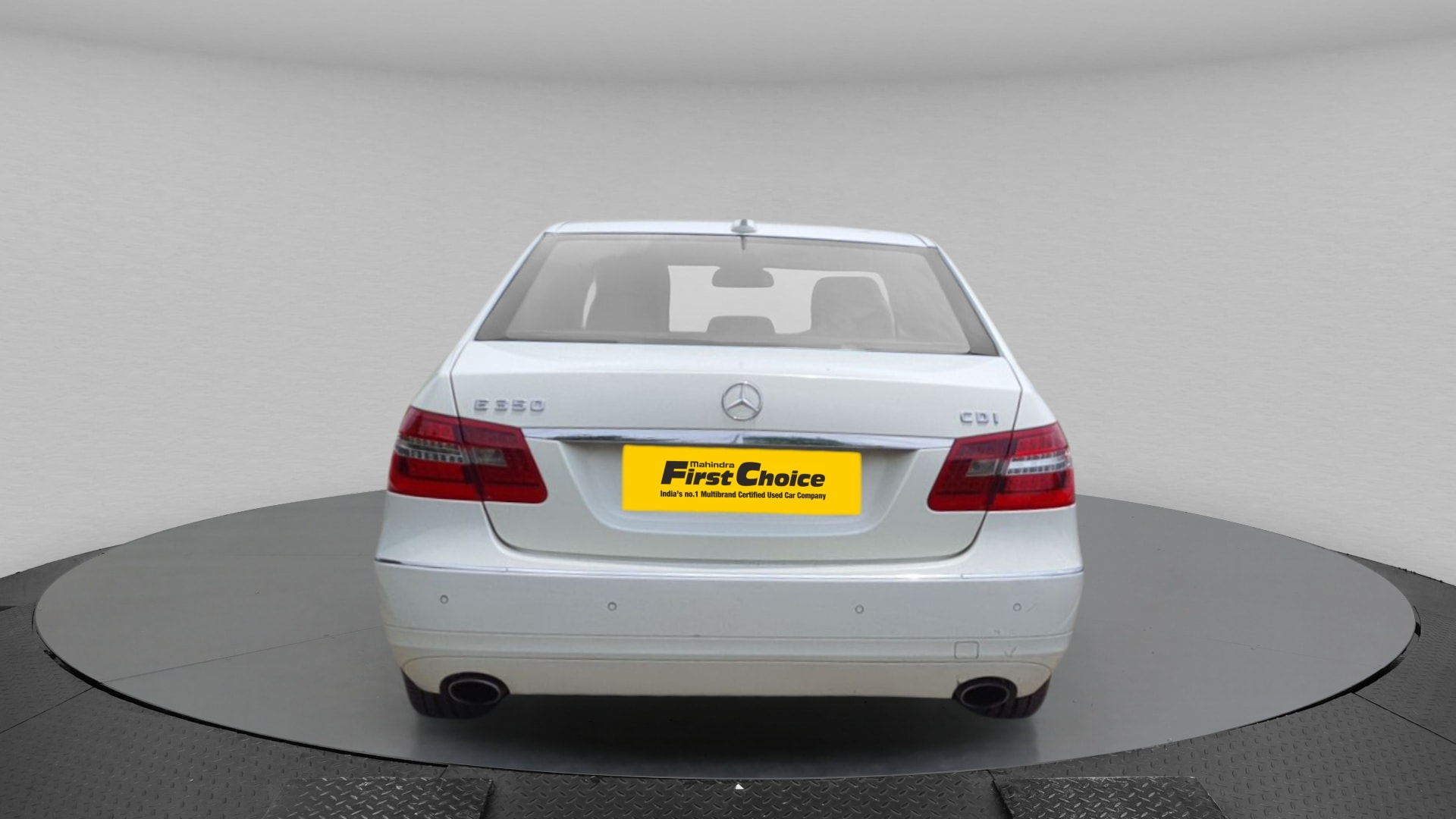 E-Class image 4 E-Class image 4