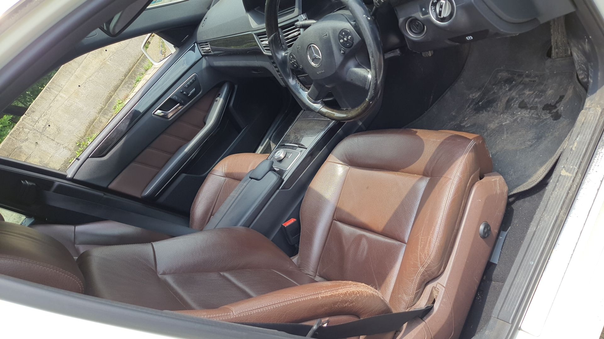 E-Class image 13 E-Class image 13