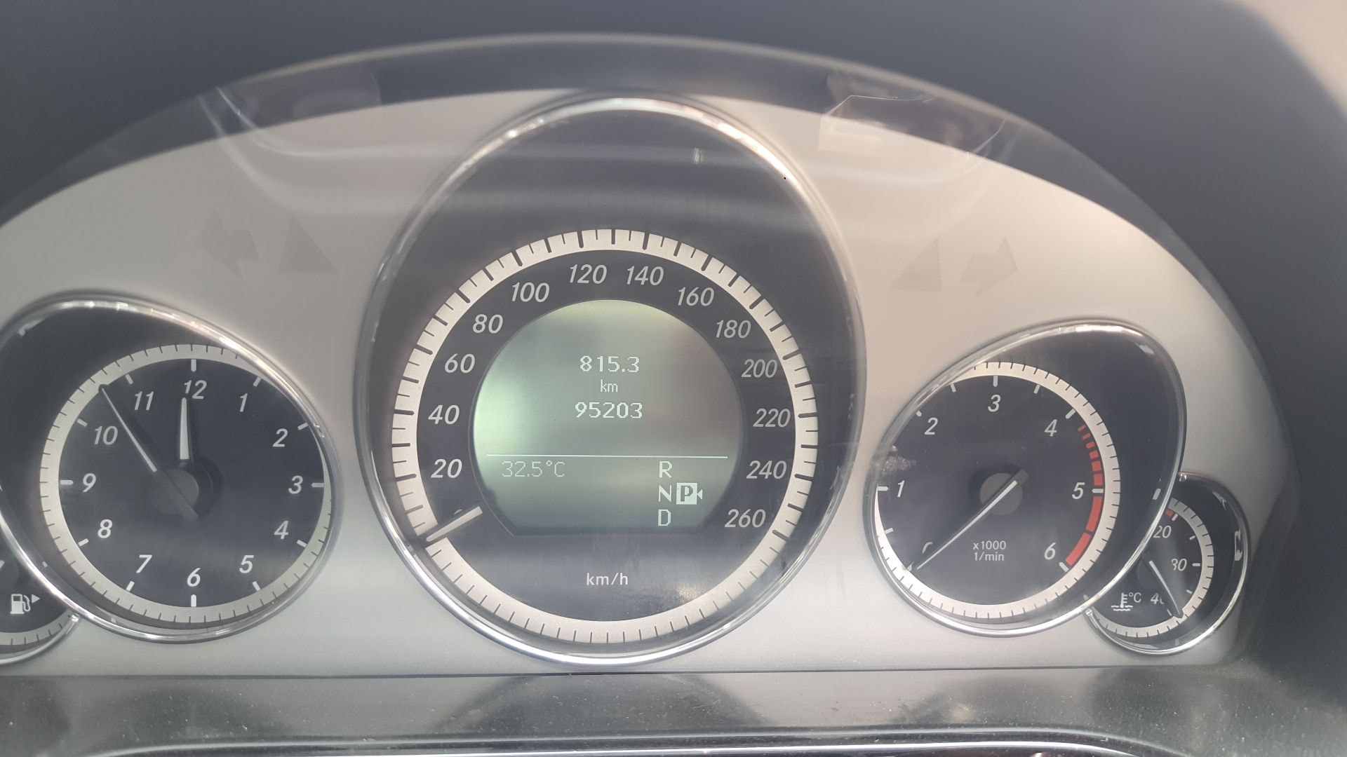 E-Class image 16 E-Class image 16