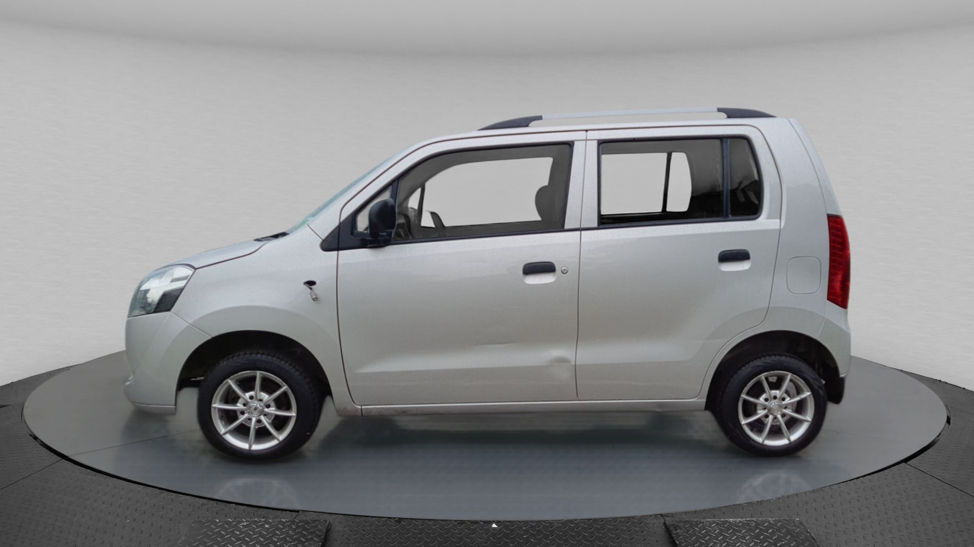 Wagon R image 2 Wagon R image 2