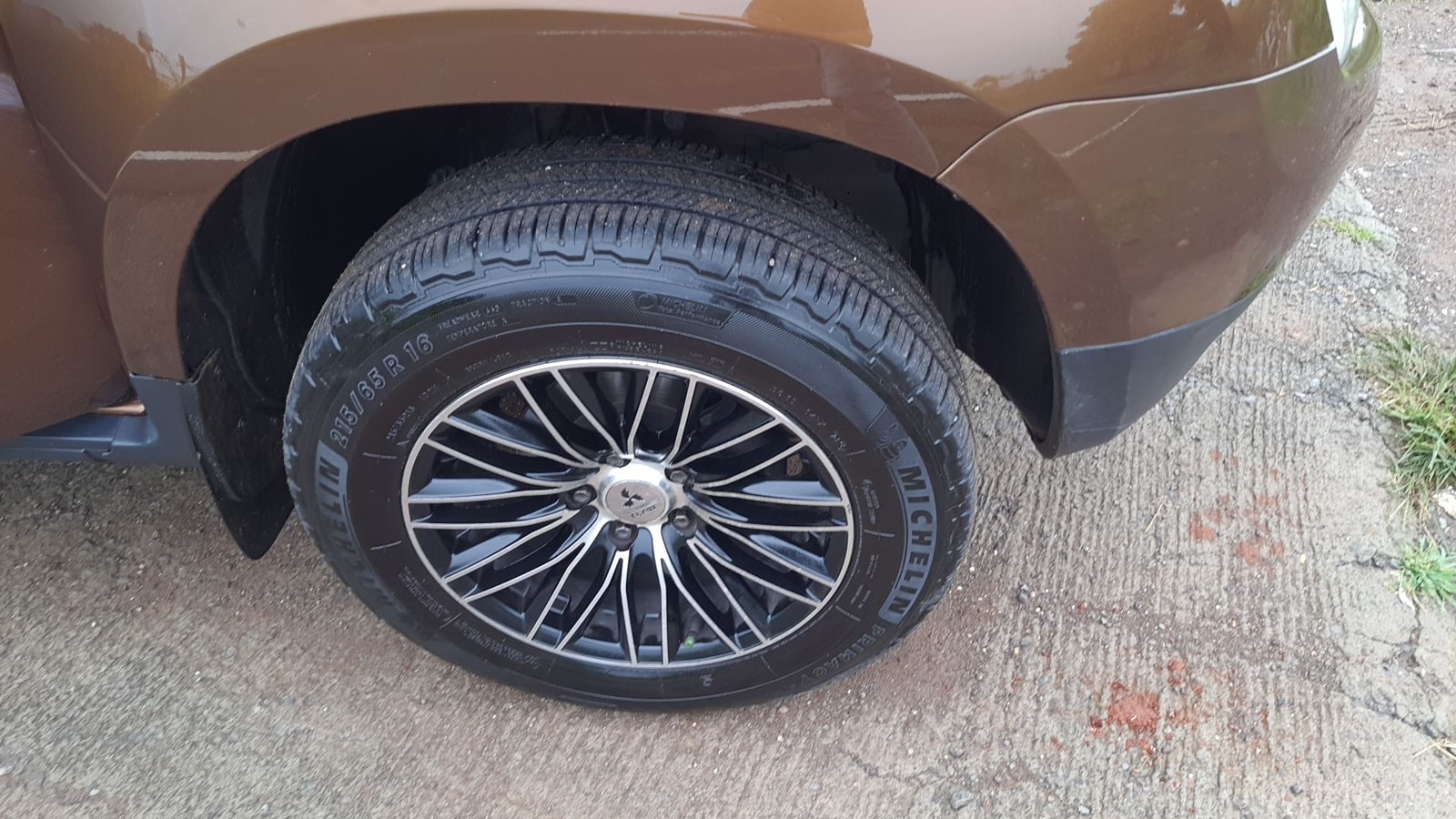 Duster image 11 Duster image 11