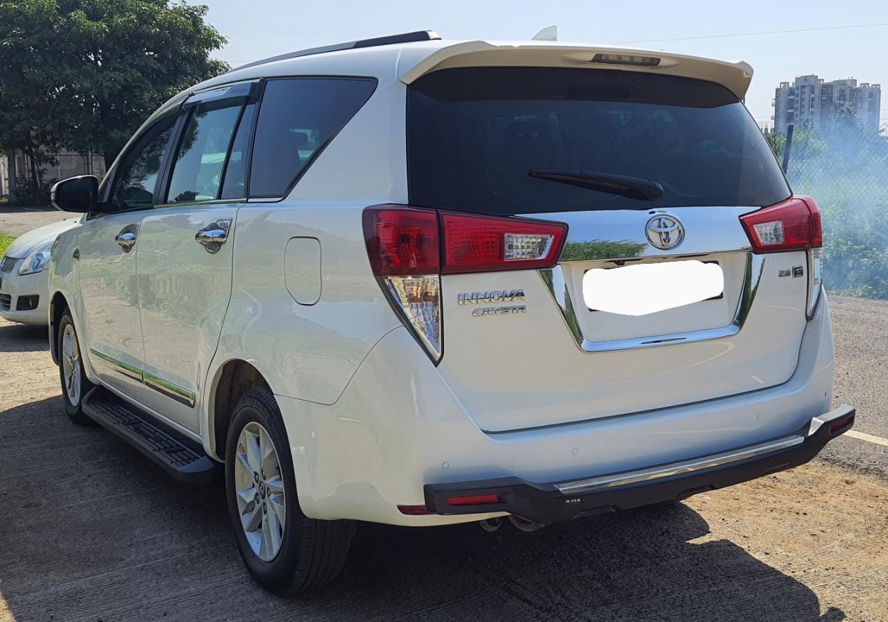 Innova Crysta image 6 Innova Crysta image 6