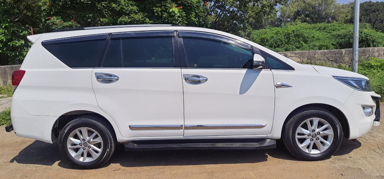 Innova Crysta image 8 Innova Crysta image 8