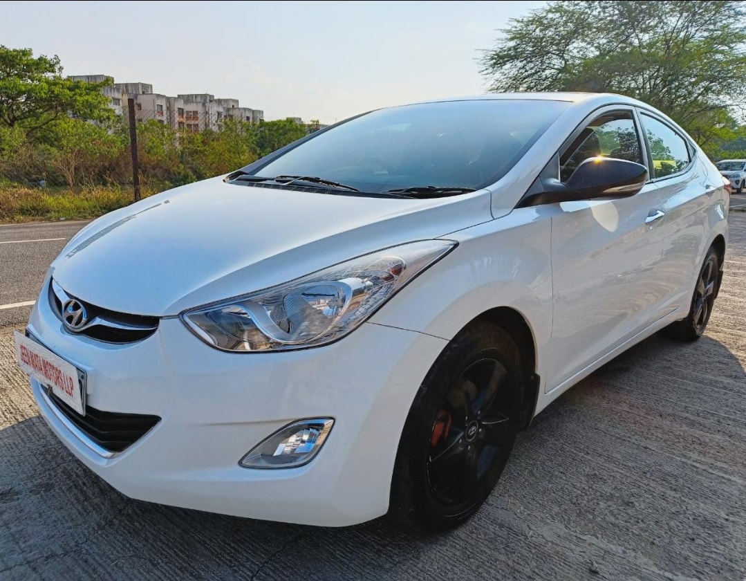 Elantra image 1 Elantra image 1