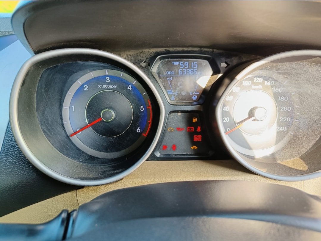 Elantra image 9 Elantra image 9