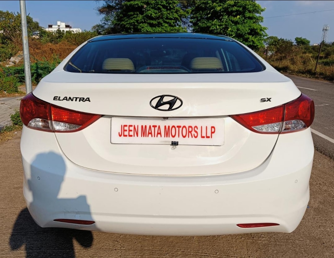 Elantra image 4 Elantra image 4