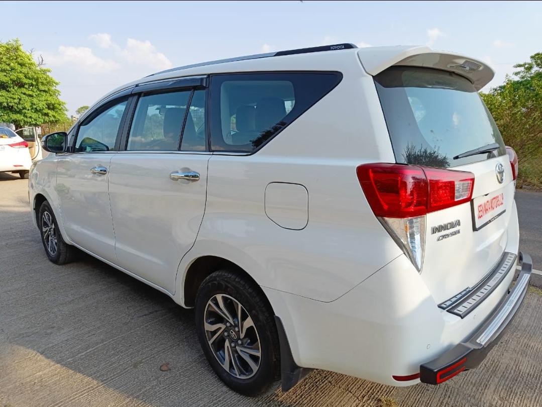 2022 Toyota Innova Crysta 2.4 GX AT 7-Seater Rear Left View 