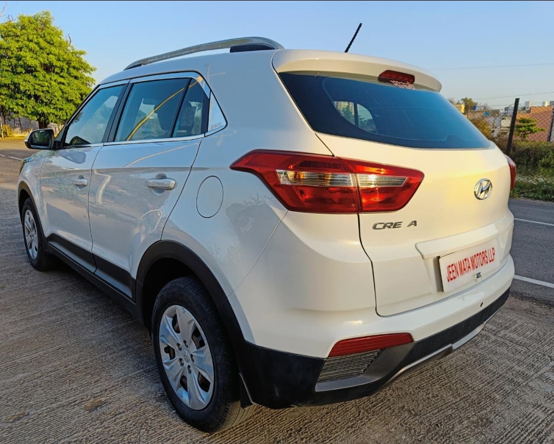 Creta image 3 Creta image 3