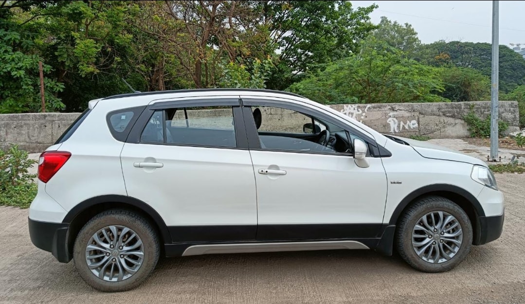 S-Cross image 6 S-Cross image 6