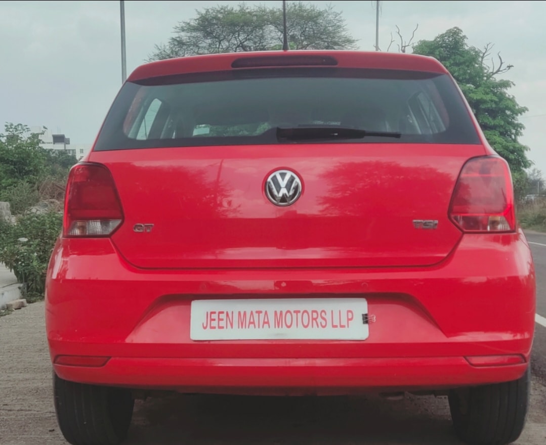 Polo image 4 Polo image 4