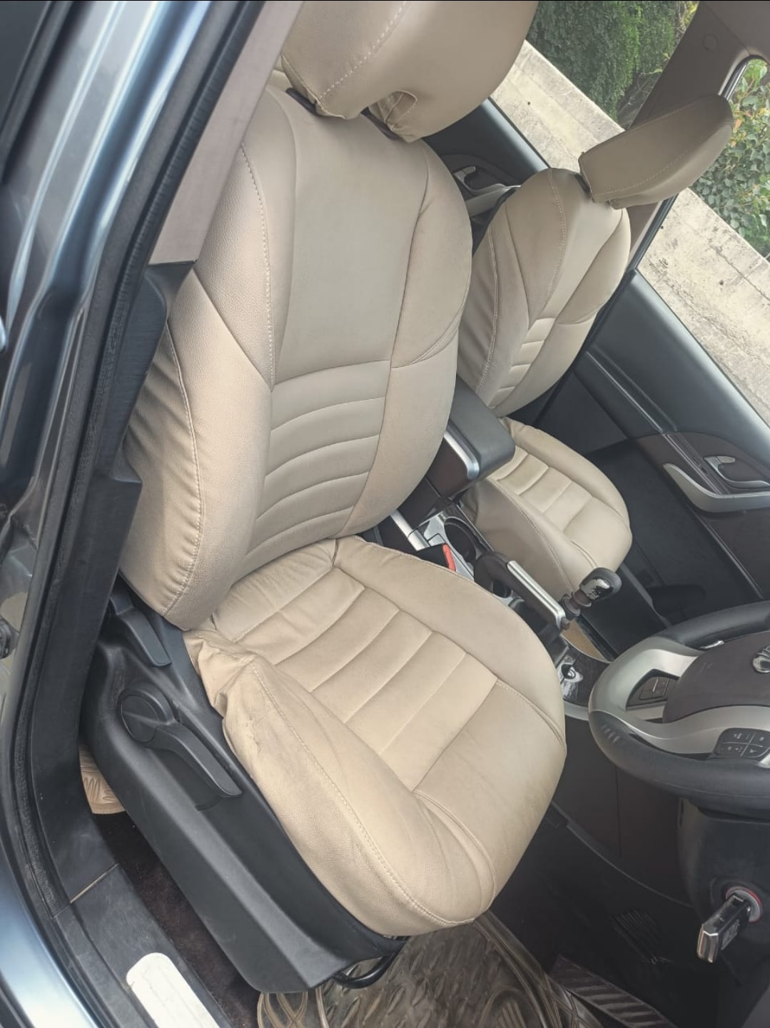 XUV500 image 11 XUV500 image 11