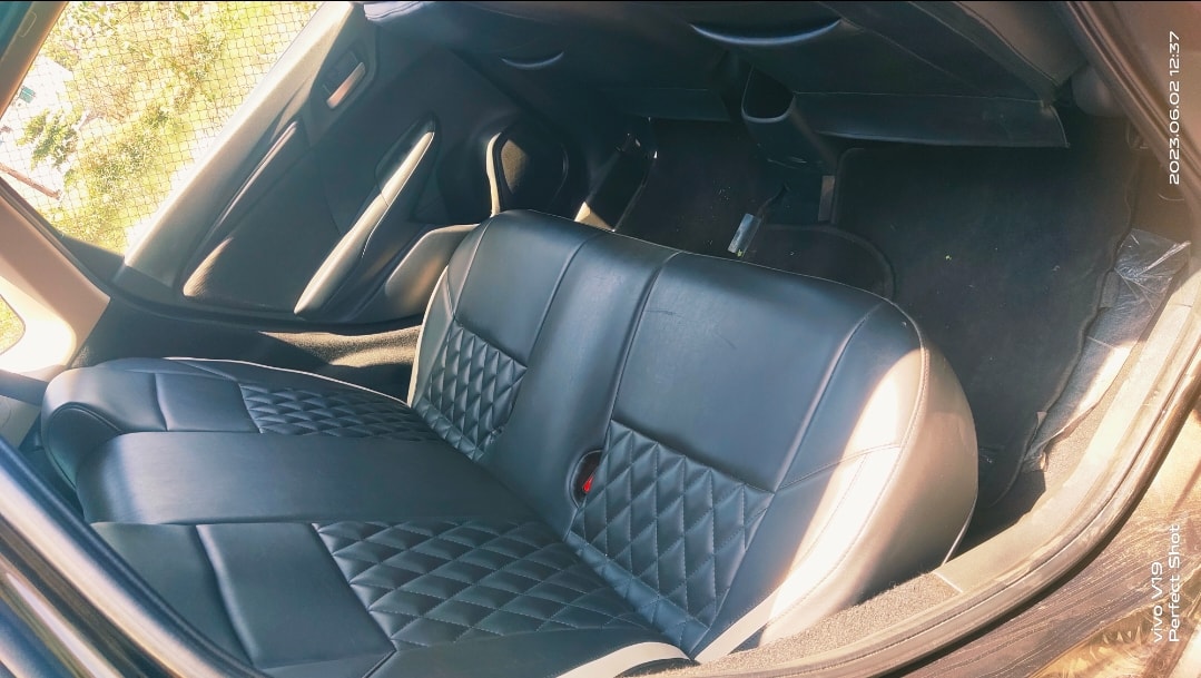 WR-V image 12 WR-V image 12