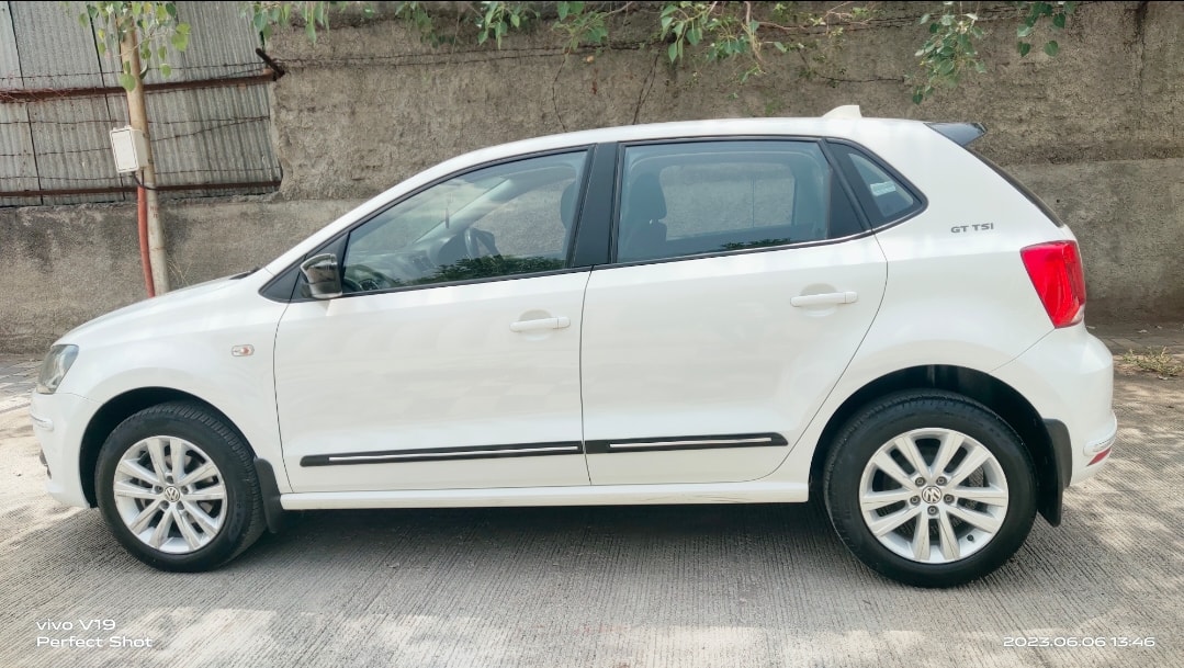 Polo image 2 Polo image 2