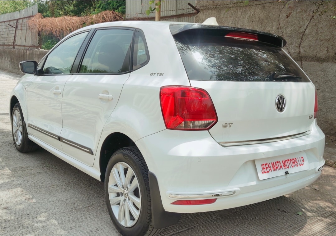 Polo image 3 Polo image 3