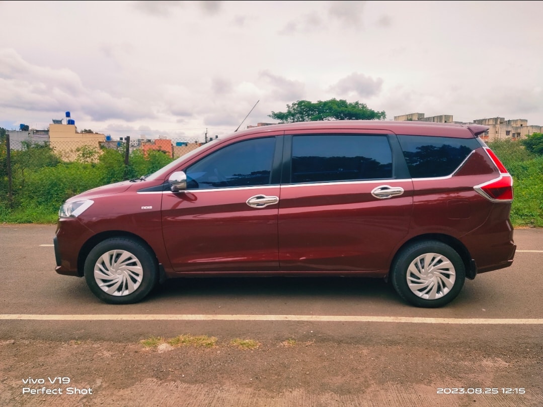 Ertiga image 2 Ertiga image 2