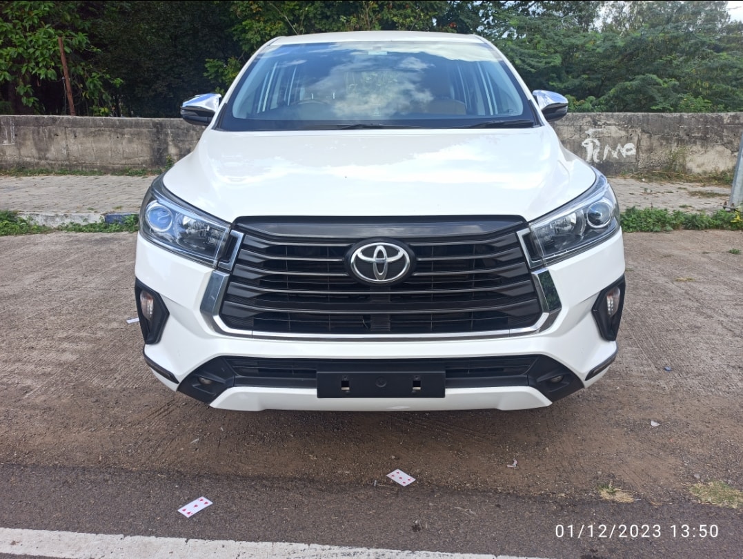 Innova Crysta image 8 Innova Crysta image 8