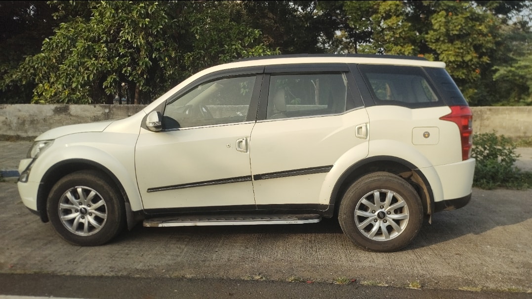 XUV500 image 2 XUV500 image 2