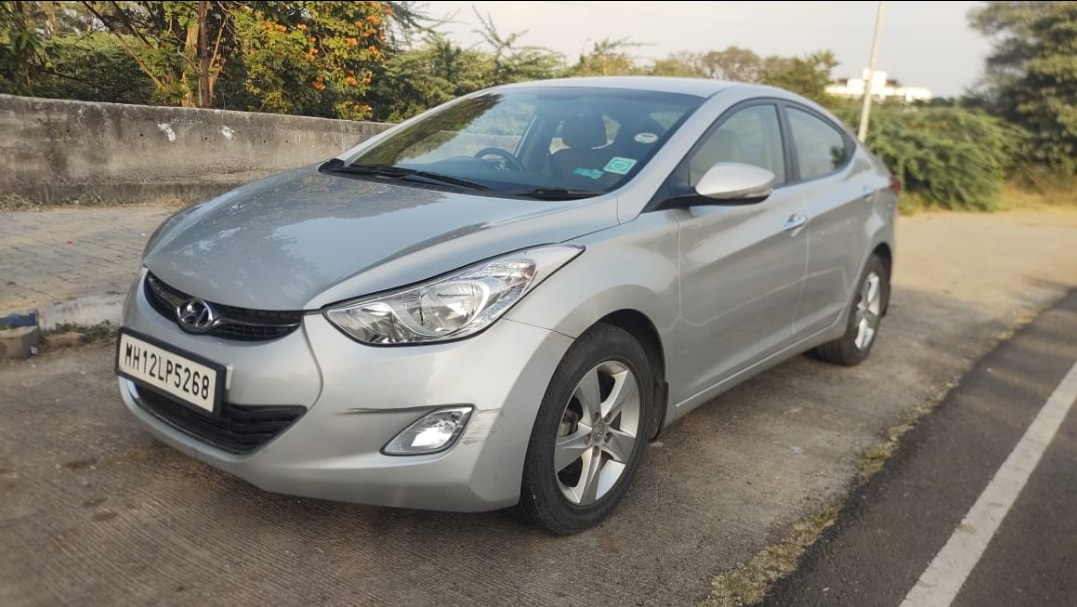 Elantra image 1 Elantra image 1