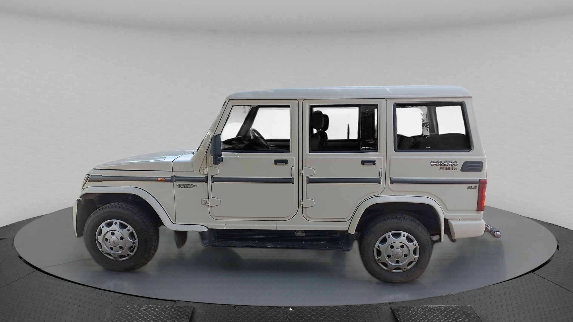 Bolero image 2 Bolero image 2