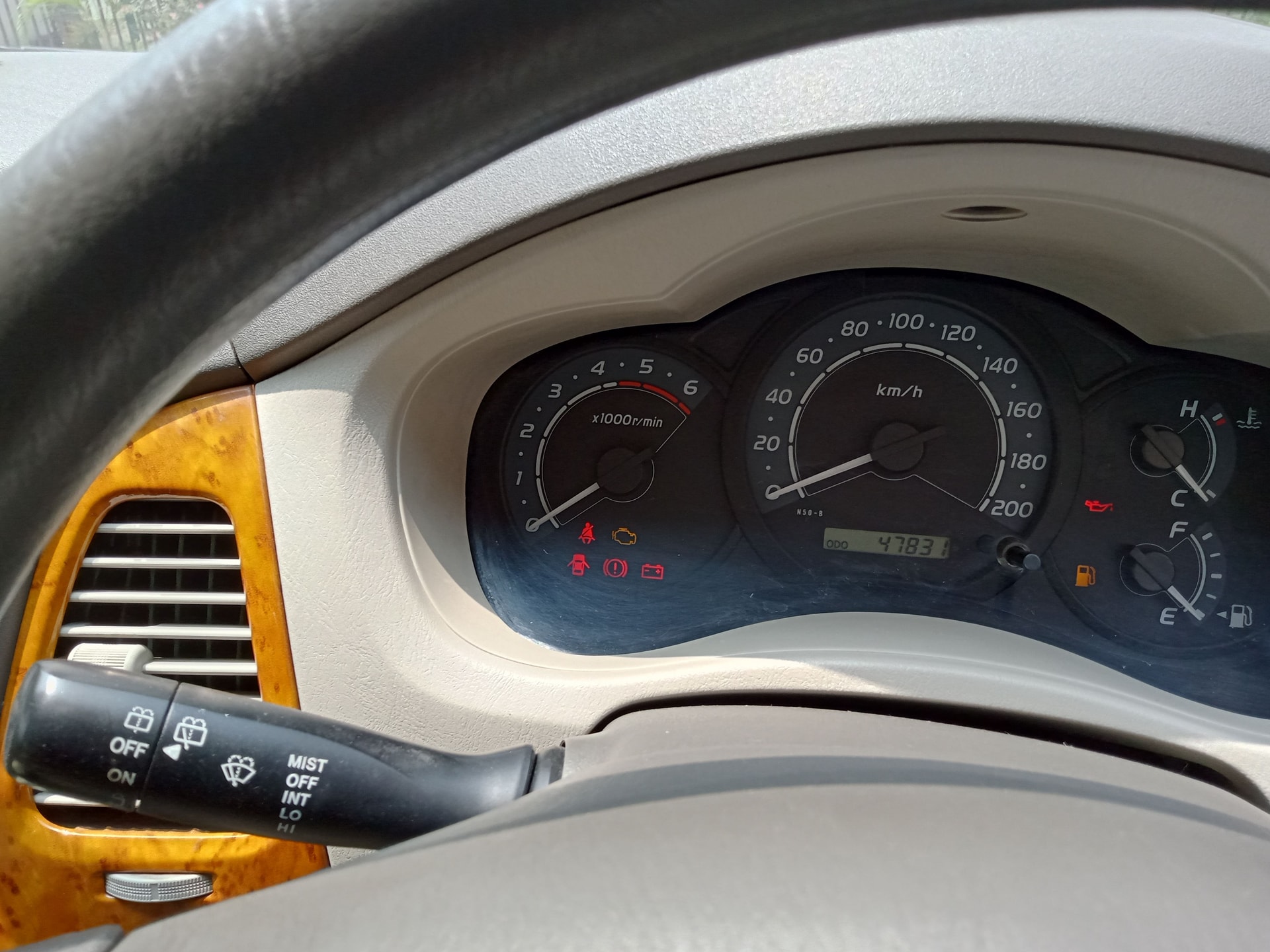 Innova image 7 Innova image 7