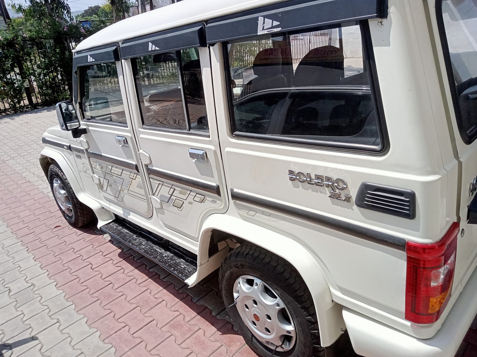 Bolero image 3 Bolero image 3