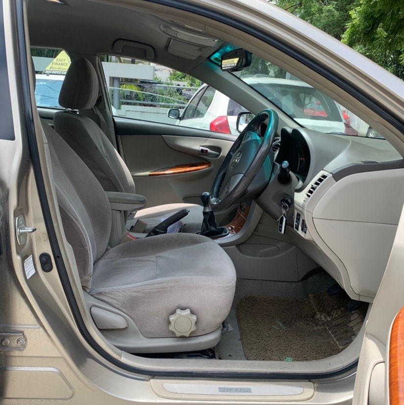 Corolla Altis image 5 Corolla Altis image 5