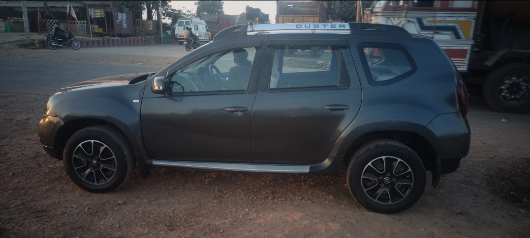 Duster image 2 Duster image 2