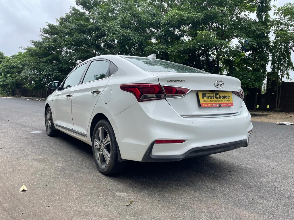 Verna image 3 Verna image 3