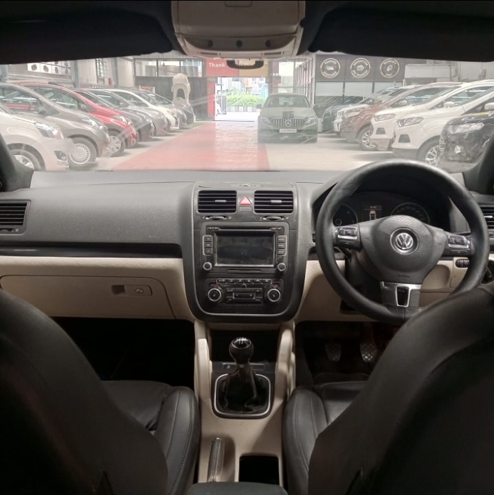 Jetta image 10 Jetta image 10