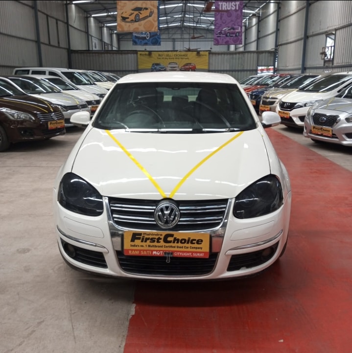 Jetta image 8 Jetta image 8