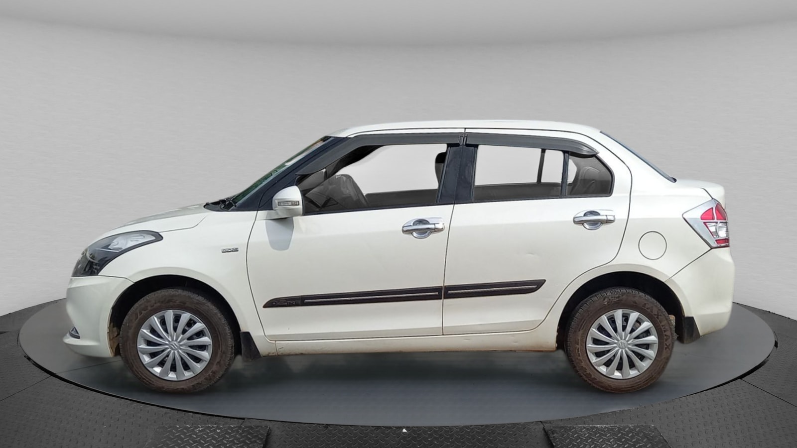 Swift DZire image 2 Swift DZire image 2