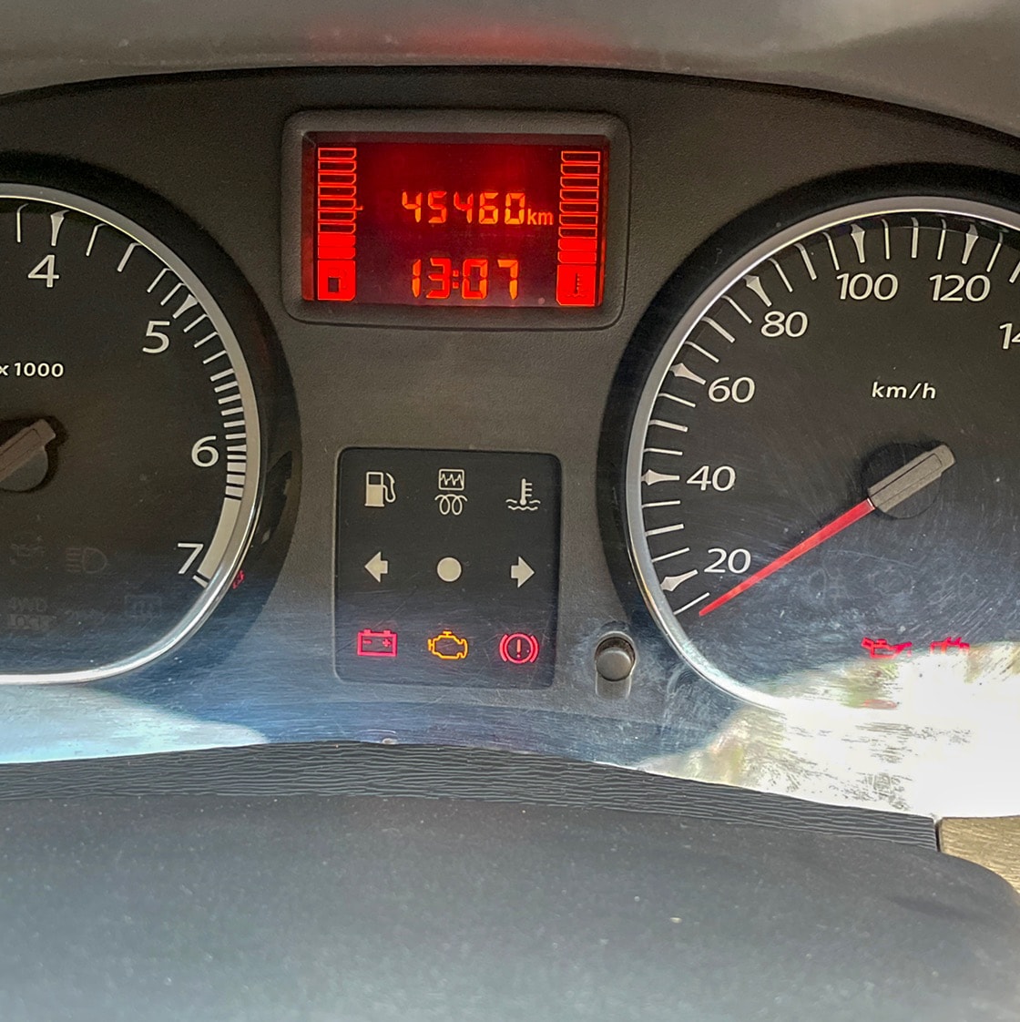 Duster image 12 Duster image 12