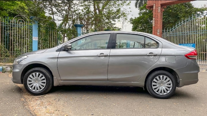 Ciaz image 2 Ciaz image 2