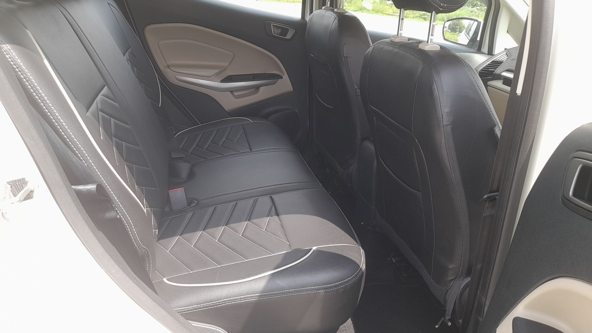 EcoSport image 14 EcoSport image 14