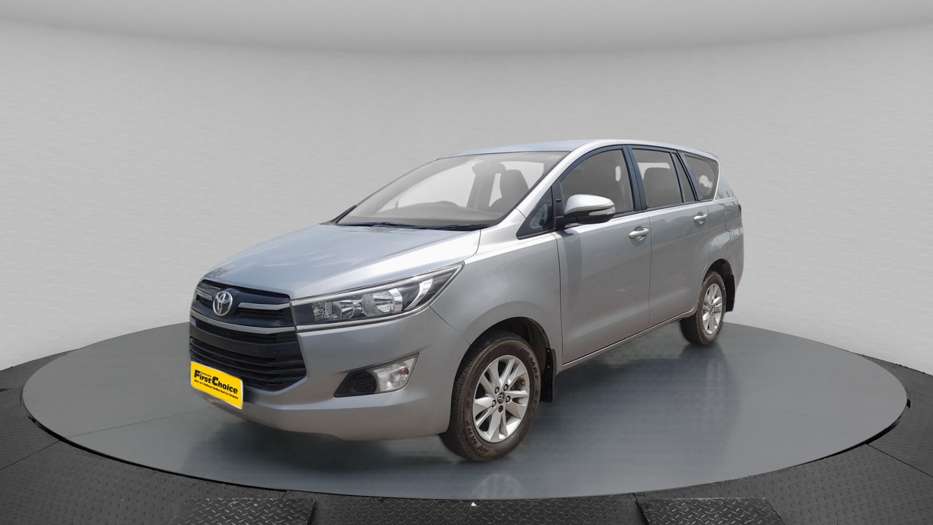 Innova Crysta image 1 Innova Crysta image 1