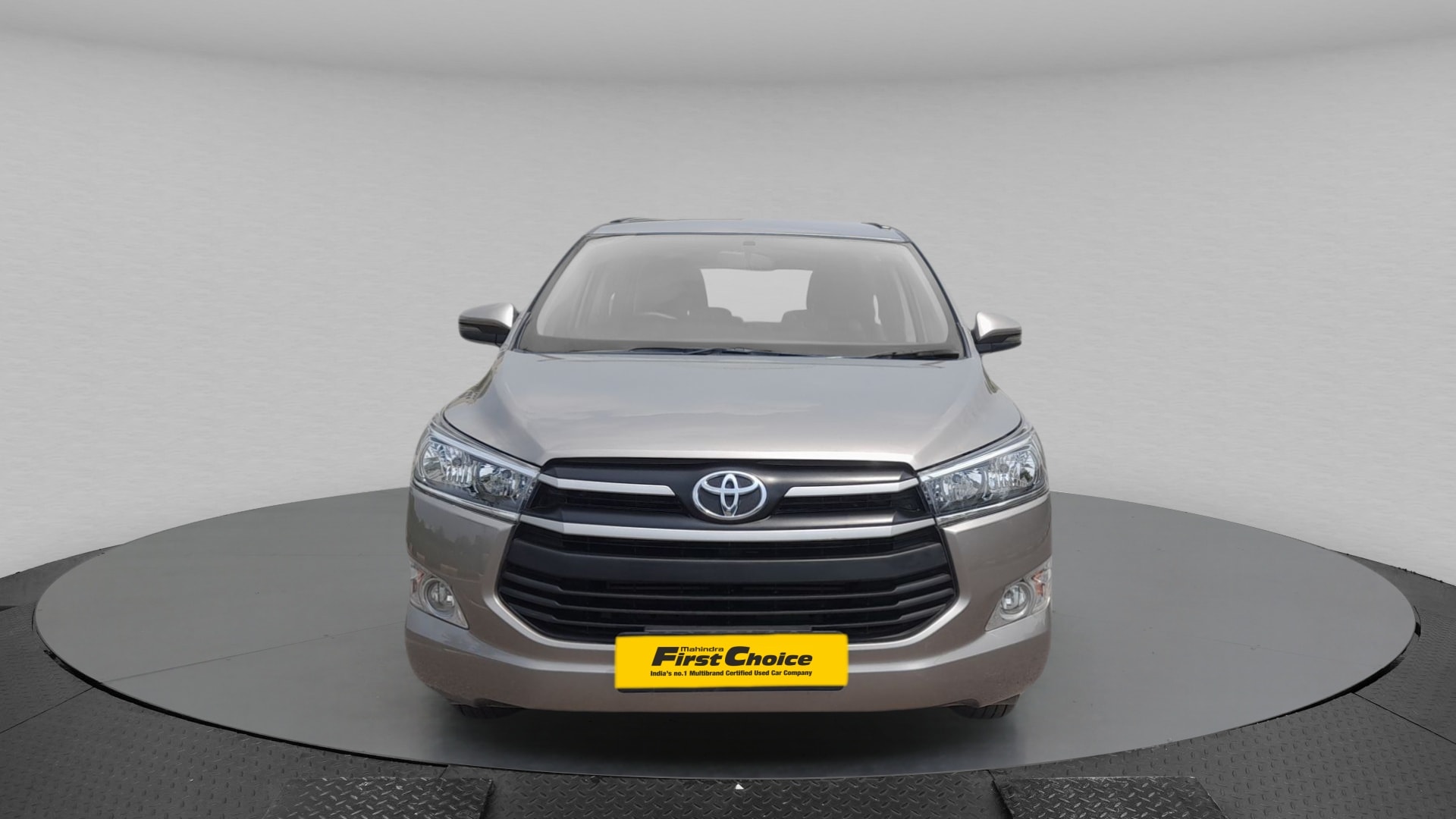 Innova Crysta image 8 Innova Crysta image 8