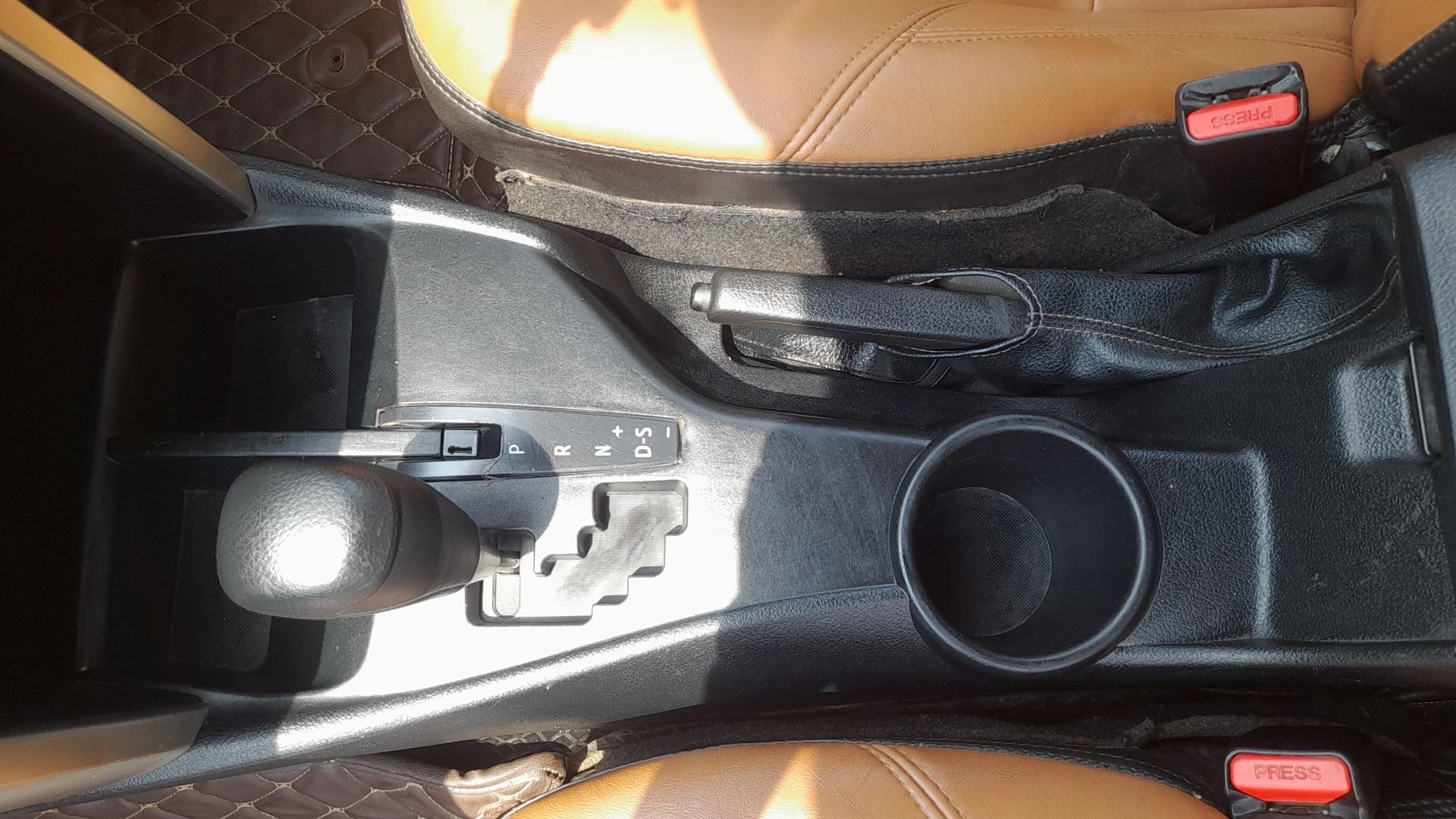 Innova Crysta image 12 Innova Crysta image 12