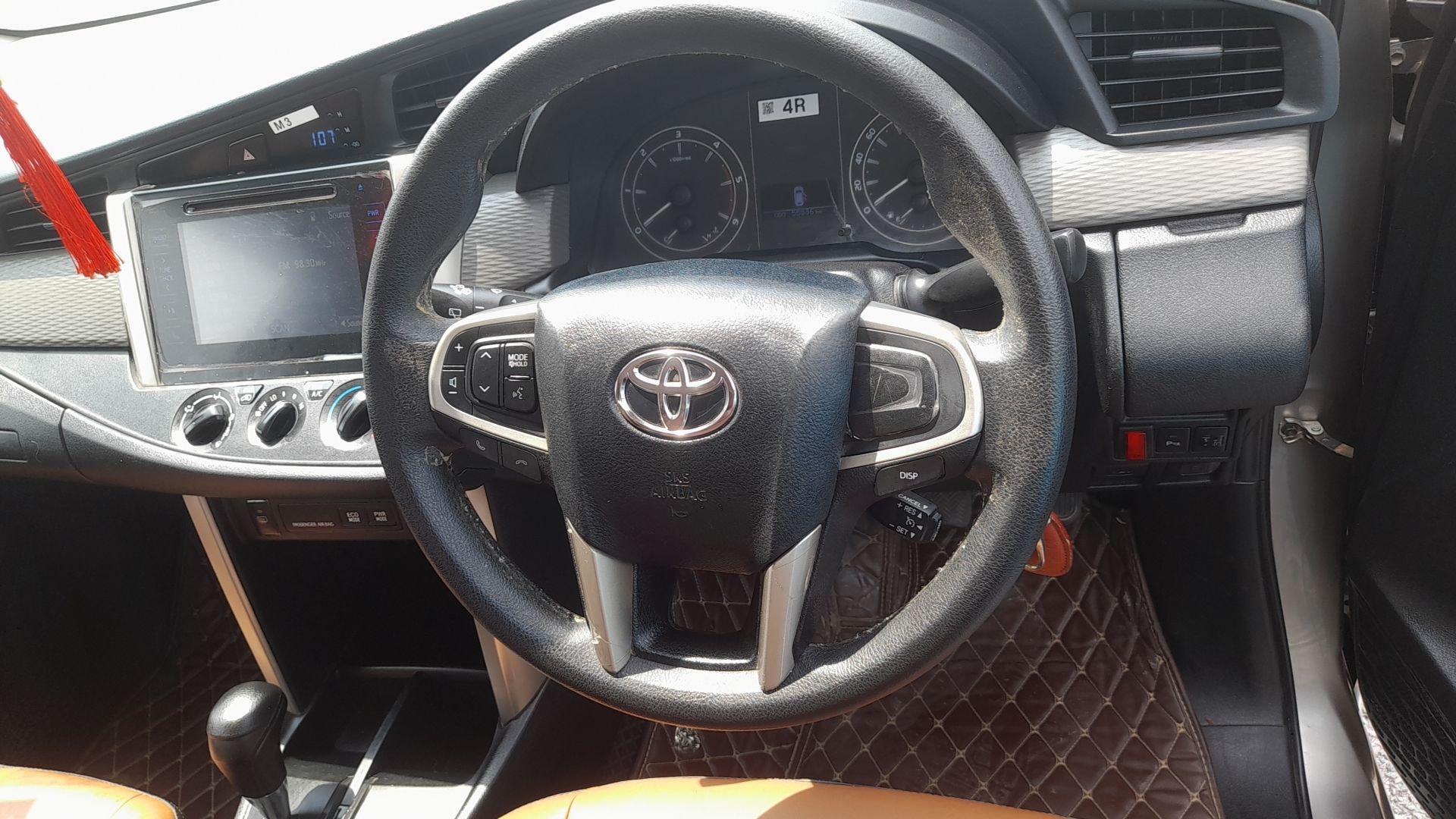 Innova Crysta image 17 Innova Crysta image 17