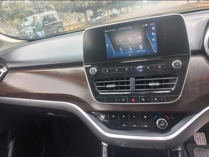 Harrier image 12 Harrier image 12