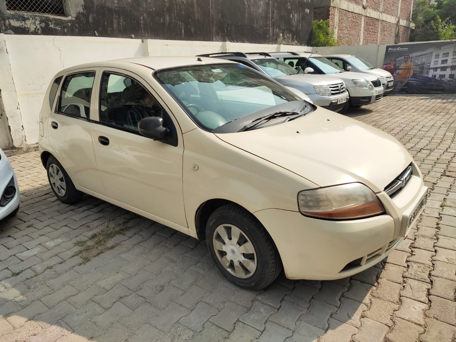 Aveo UVA image 8 Aveo UVA image 8