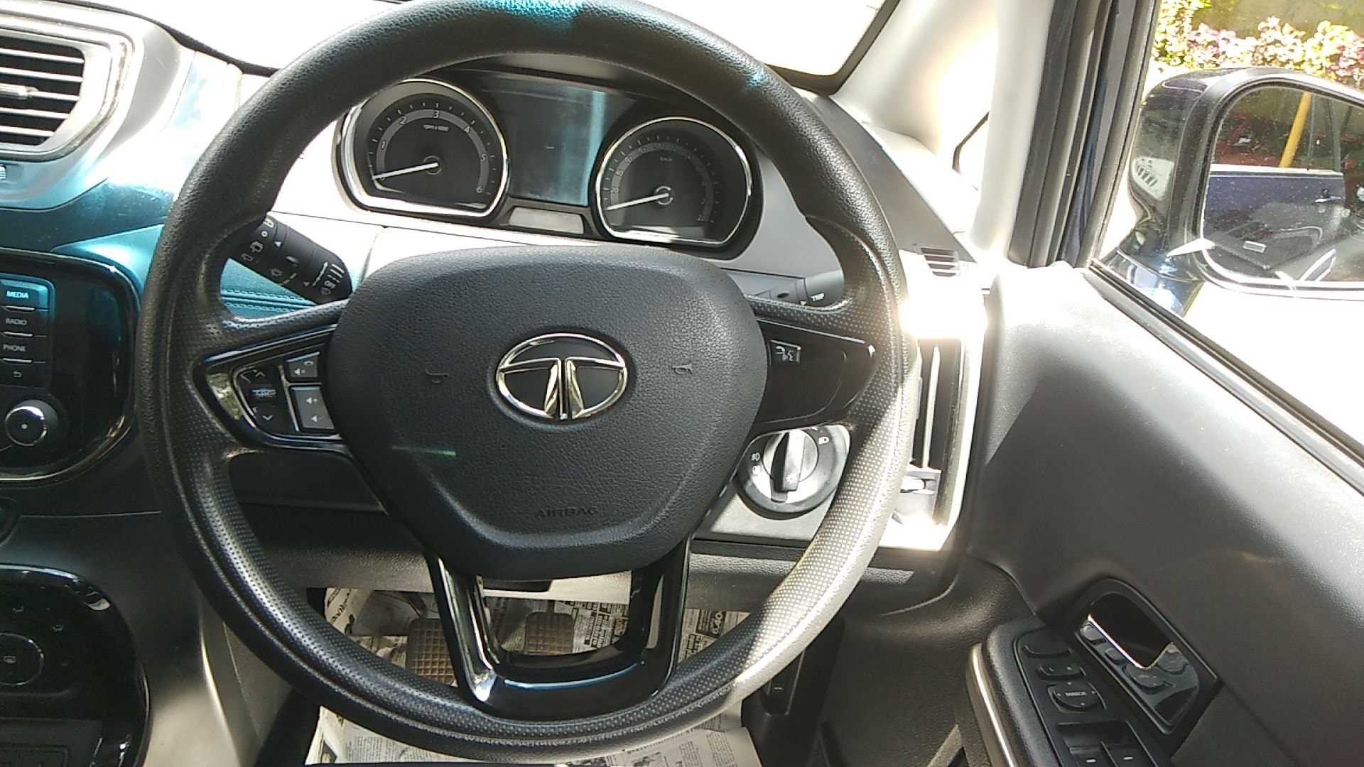 Hexa image 17 Hexa image 17